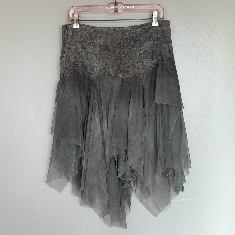 New FREE‎ PEOPLE X BRENDA KNIGHT FAIRY CHIFFON MINI SKIRT Gray Layered Size S - Picture 8 of 9